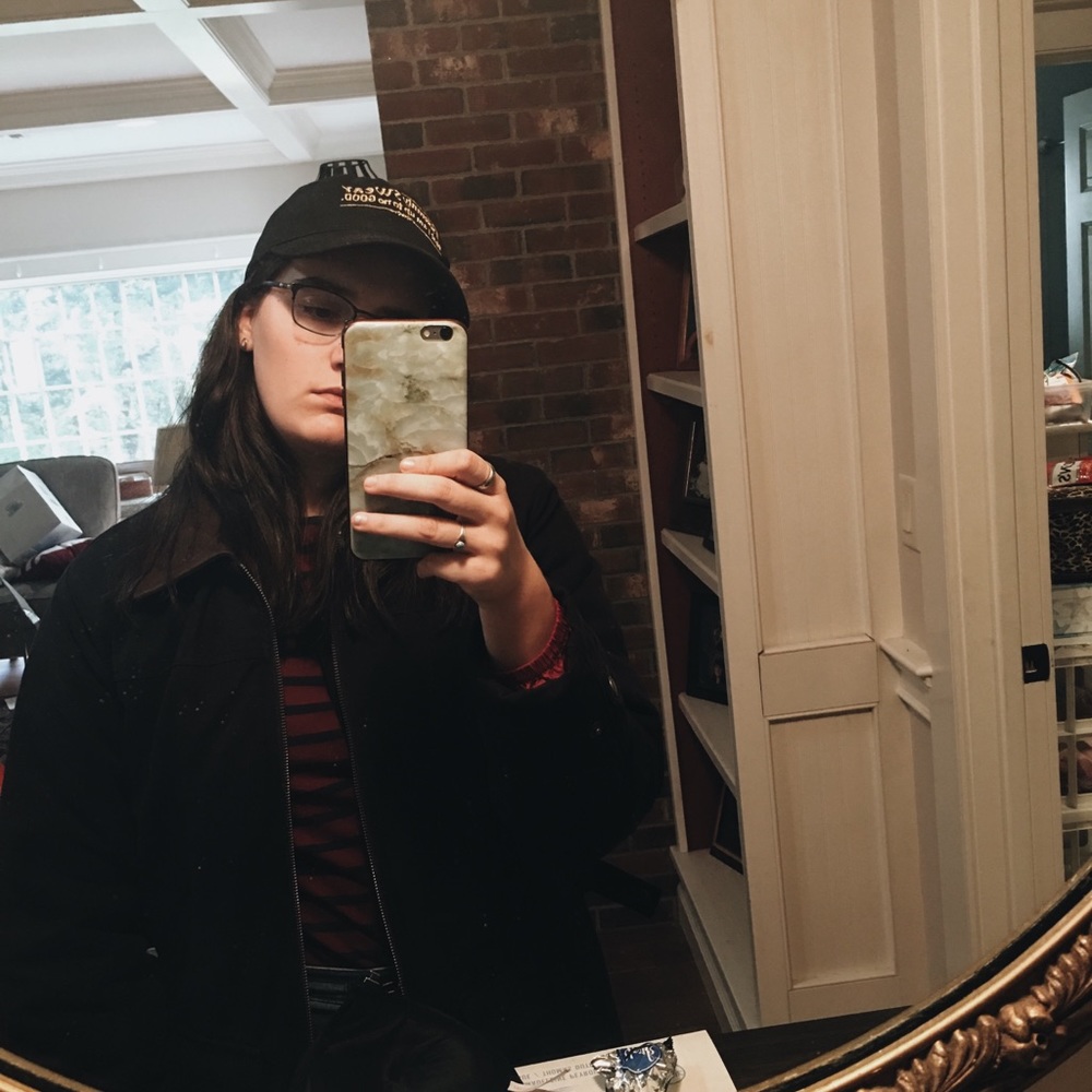 Meet your Posher, Amanda